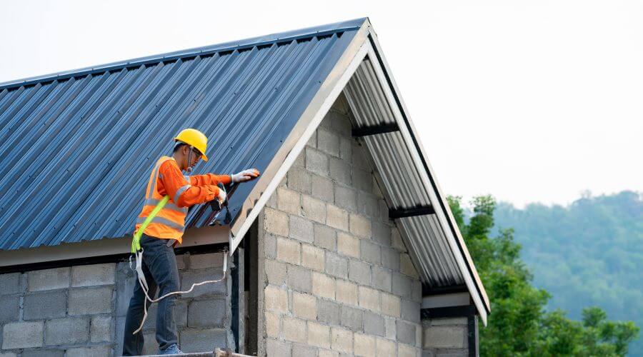 Professional residential roofers in Henderson, MN